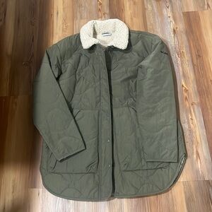 Columbia Olive Green Ski Jacket with Sherpa Collar